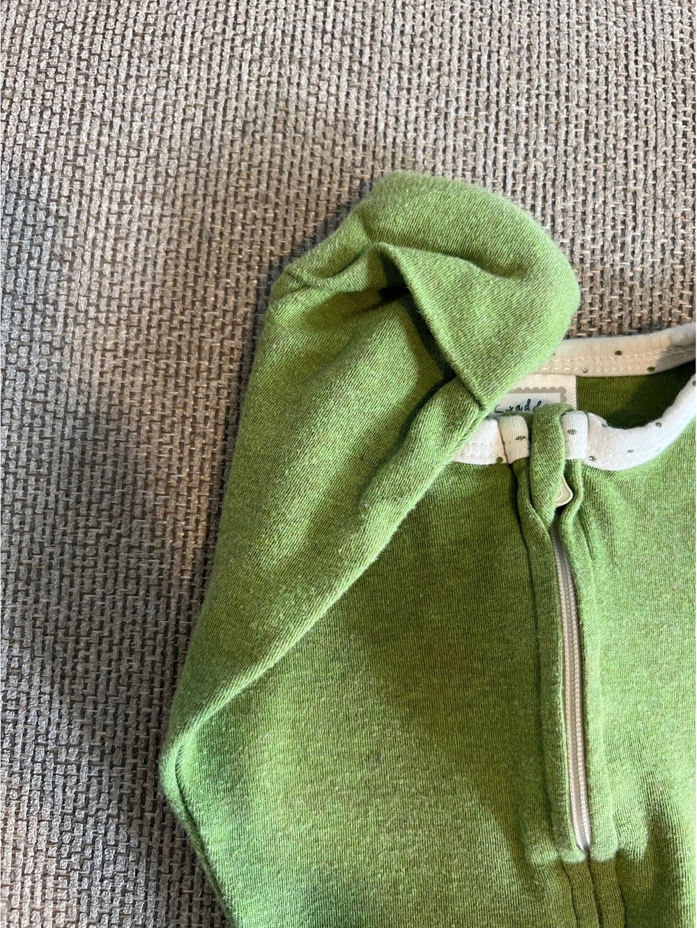 Swaddle Designs Transitional Swaddle - Picture 2 of 3